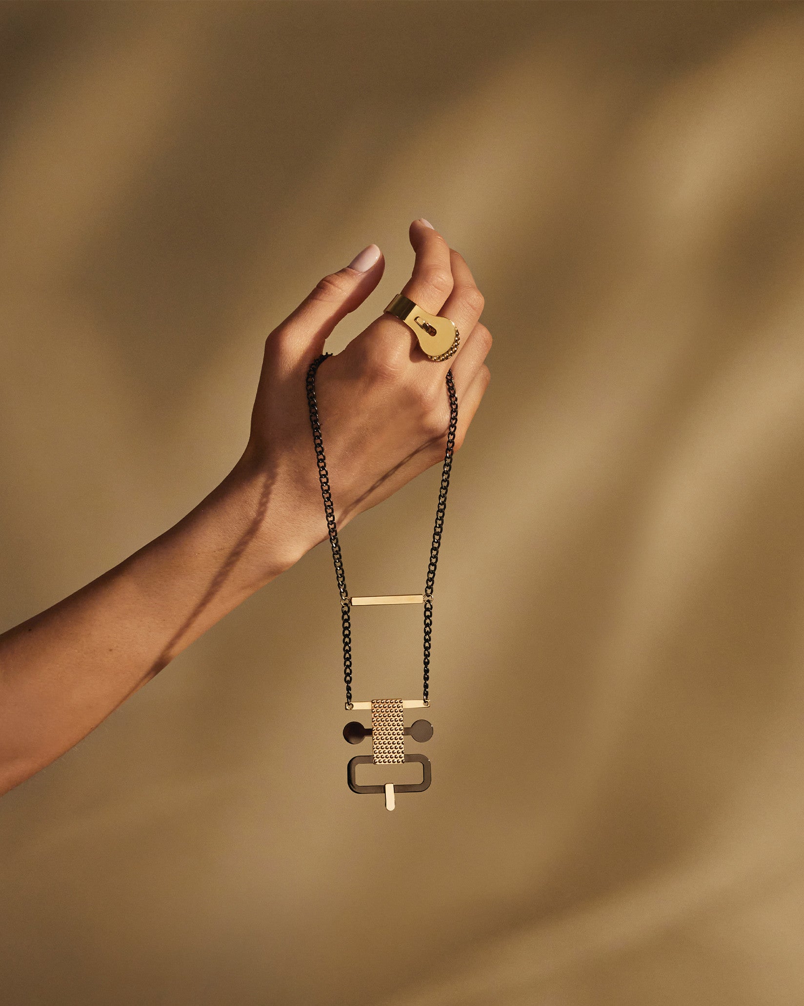 Edone Default Title Necklace Alessi 1