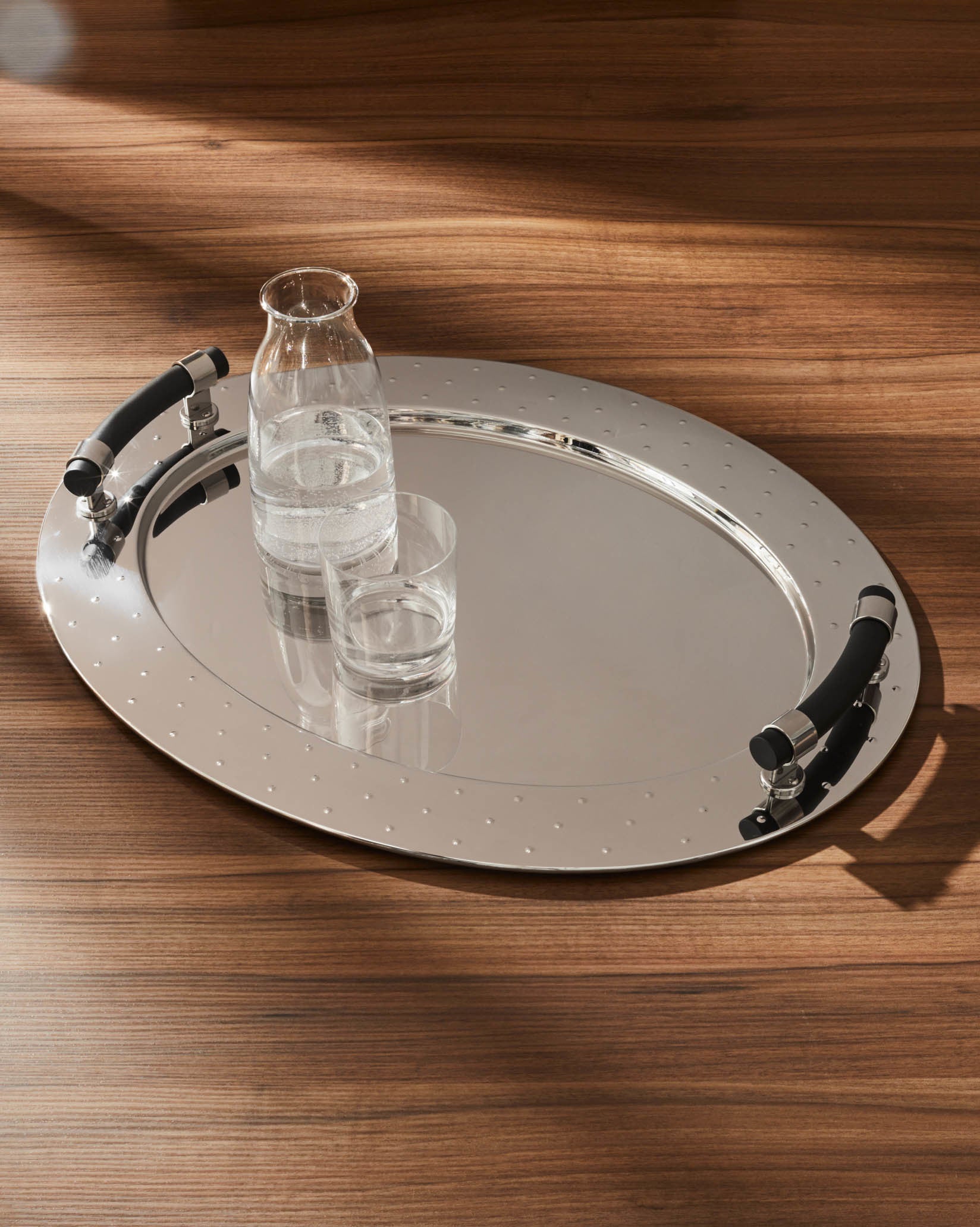 MG09 Default Title Oval tray with handles Alessi 1