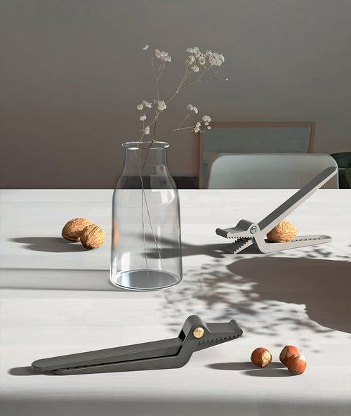 Sweetheart aluminium Nutcracker Alessi 1