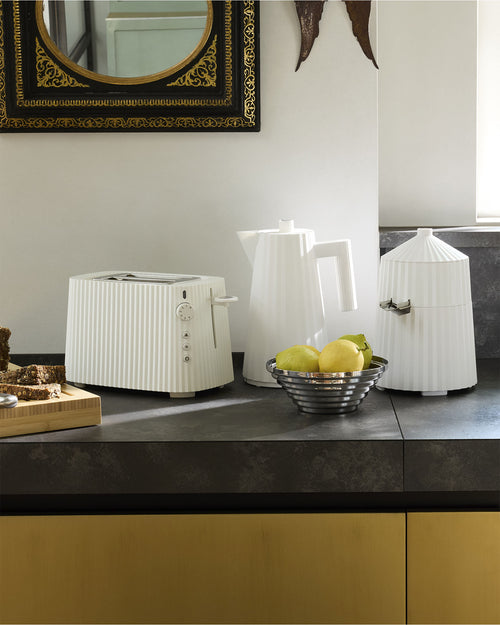 Plissé green Toaster. European plug Alessi 2