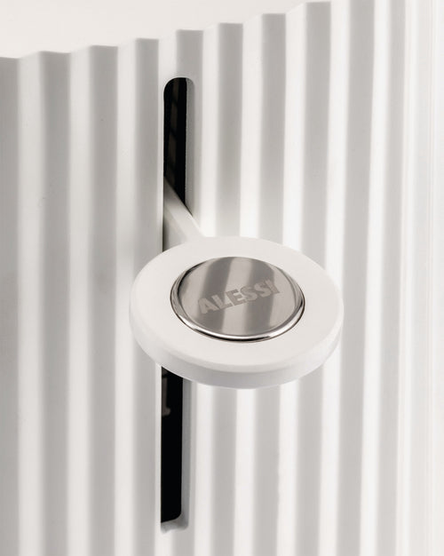 Plissé white Toaster. European plug Alessi